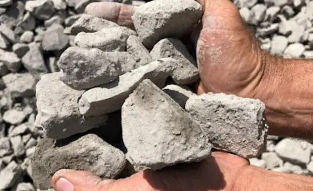 #3 crushed limestone, 1 5/8" - 2 1/2"