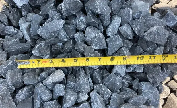 #4 crushed limestone, 1 1/8" - 1 1/2"
